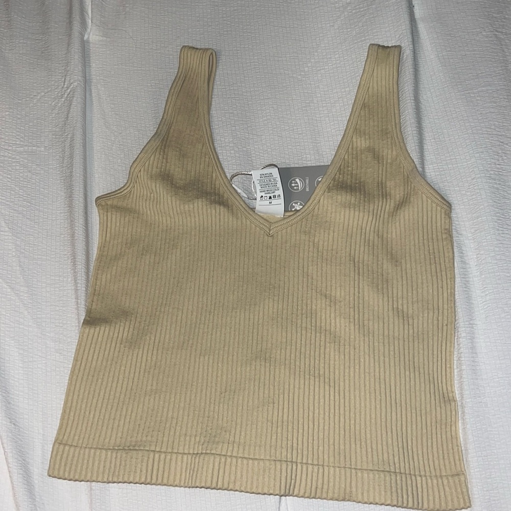 tan tank top